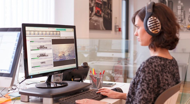 Bahasa subtitling for the deaf and hard of hearing